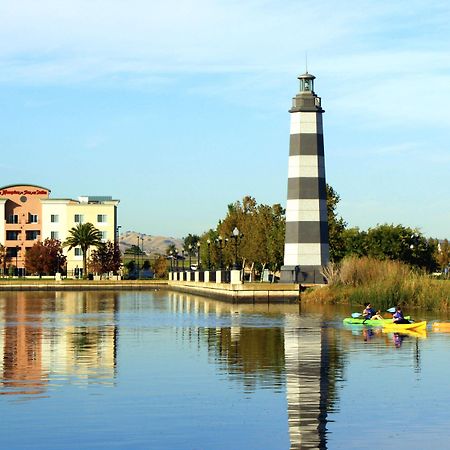 Hampton Inn & Suites Suisun City Waterfront Zewnętrze zdjęcie